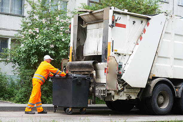 Best Yard Waste Removal  in Jackson, MI